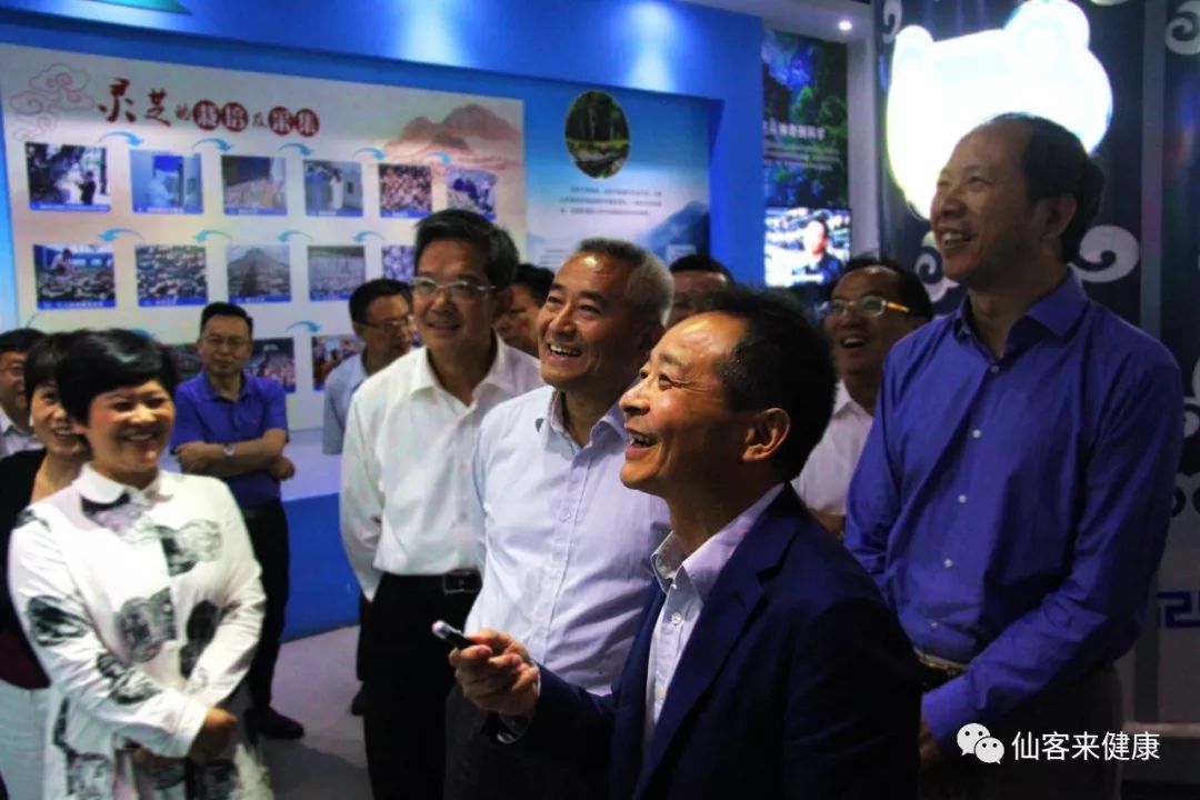 杭州亞運(yùn)會(huì)官方靈芝產(chǎn)品供應(yīng)商|杭州亞運(yùn)會(huì)官方供應(yīng)商|中國靈芝十大品牌|仙客來靈芝|仙客來靈芝破壁孢子粉|仙客來孢子油|仙客來靈芝飲片|仙客來破壁孢子粉|靈芝孢子油|孢子粉|靈芝破壁孢子粉|靈芝|中華老字號