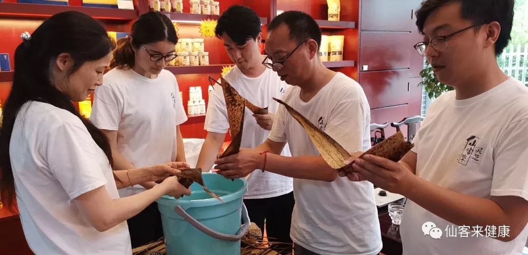 杭州亞運(yùn)會官方靈芝產(chǎn)品供應(yīng)商|杭州亞運(yùn)會官方供應(yīng)商|中國靈芝十大品牌|仙客來靈芝|仙客來靈芝破壁孢子粉|仙客來孢子油|仙客來靈芝飲片|仙客來破壁孢子粉|靈芝孢子油|孢子粉|靈芝破壁孢子粉|靈芝|中華老字號 杭州亞運(yùn)會官方靈芝產(chǎn)品供應(yīng)商|杭州亞運(yùn)會官方供應(yīng)商|中國靈芝十大品牌|仙客來靈芝|仙客來靈芝破壁孢子粉|仙客來孢子油|仙客來靈芝飲片|仙客來破壁孢子粉|靈芝孢子油|孢子粉|靈芝破壁孢子粉|靈芝|中華老字號