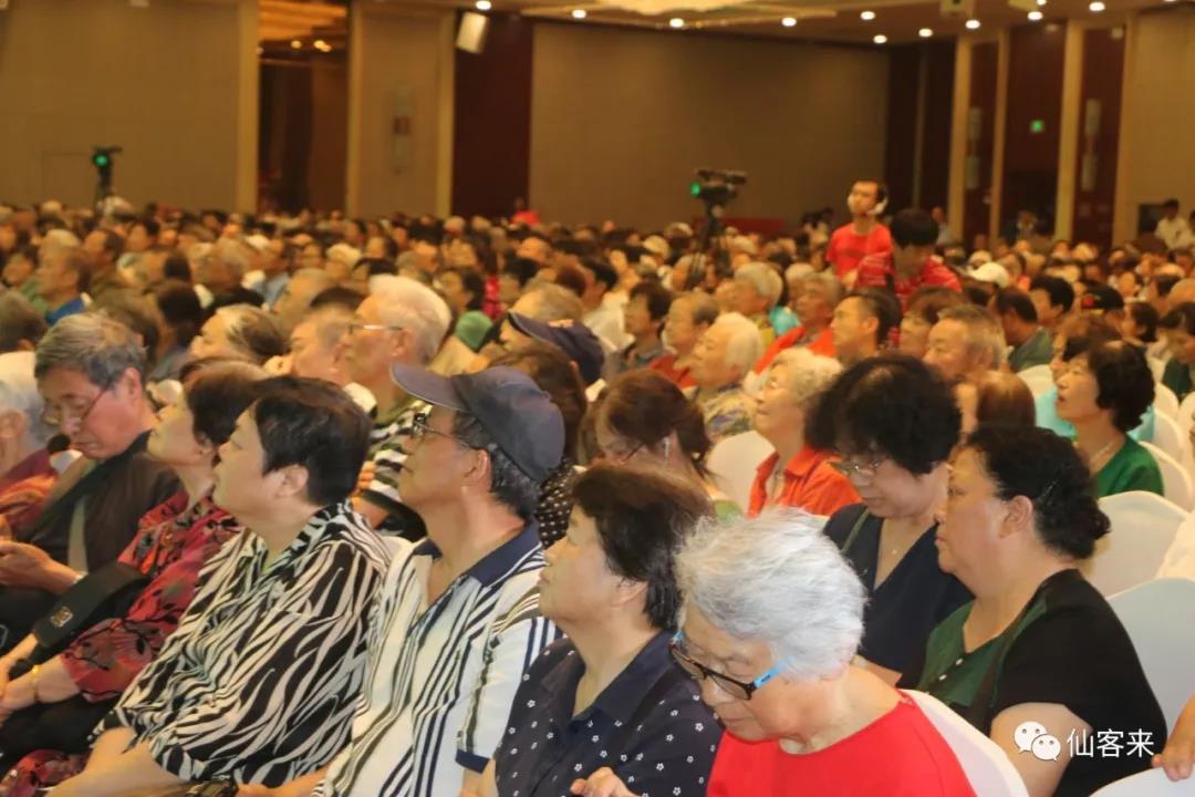 1561712532375437.jpg 杭州亞運(yùn)會(huì)官方靈芝產(chǎn)品供應(yīng)商|杭州亞運(yùn)會(huì)官方供應(yīng)商|中國(guó)靈芝十大品牌|仙客來靈芝|仙客來靈芝破壁孢子粉|仙客來孢子油|仙客來靈芝飲片|仙客來破壁孢子粉|靈芝孢子油|孢子粉|靈芝破壁孢子粉|靈芝|中華老字號(hào)