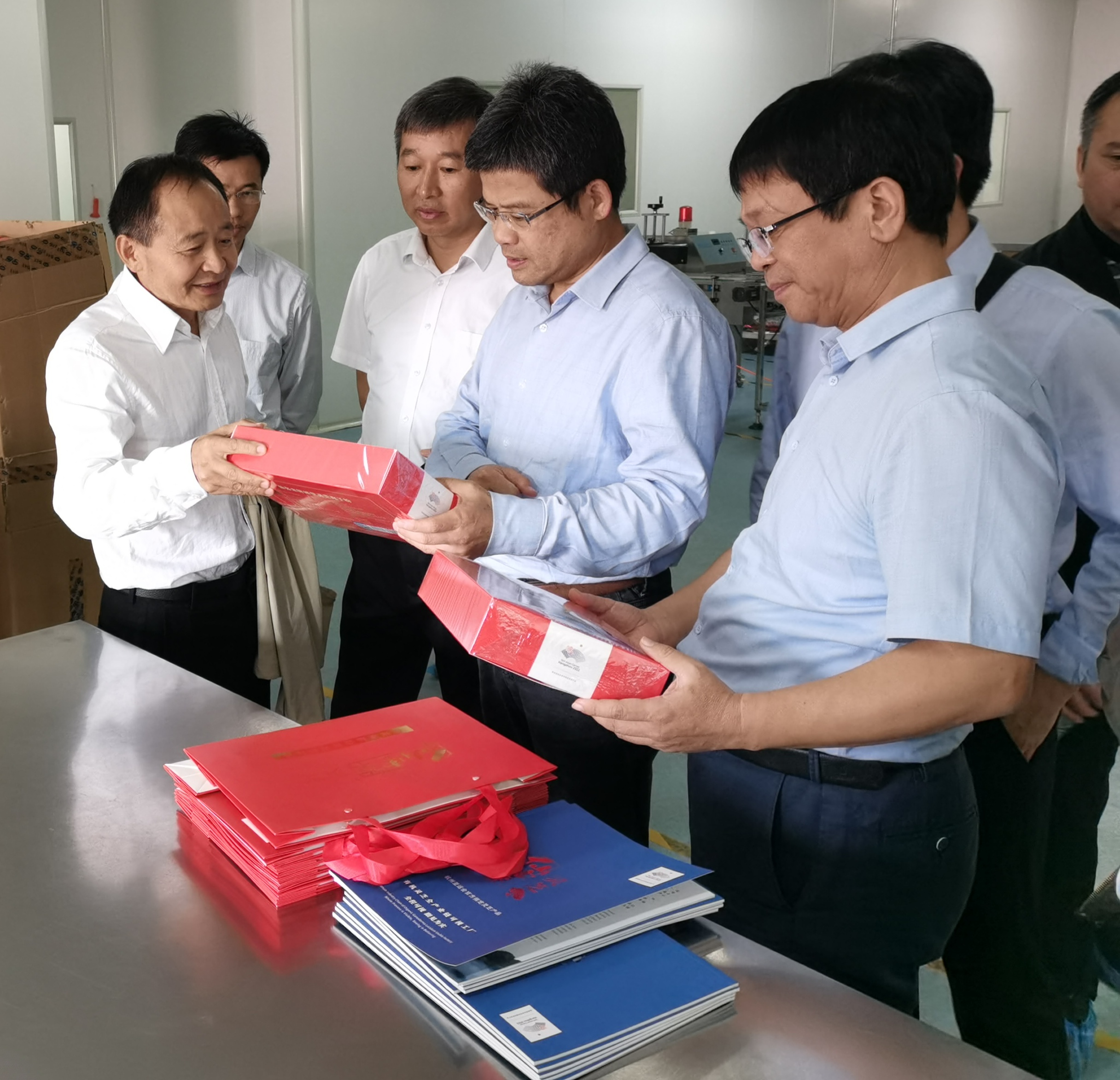 杭州亞運(yùn)會(huì)官方靈芝產(chǎn)品供應(yīng)商|杭州亞運(yùn)會(huì)官方供應(yīng)商|中國(guó)靈芝十大品牌|仙客來(lái)靈芝|仙客來(lái)靈芝破壁孢子粉|仙客來(lái)孢子油|仙客來(lái)靈芝飲片|仙客來(lái)破壁孢子粉|靈芝孢子油|孢子粉|靈芝破壁孢子粉|靈芝|中華老字號(hào)