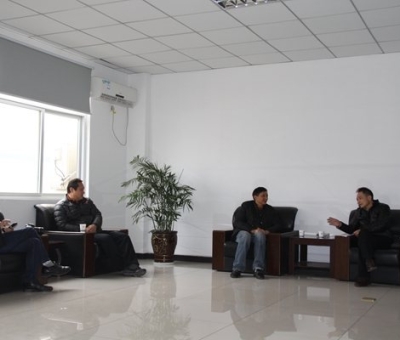 王建民檢察長(zhǎng)蒞臨仙客來公司指導(dǎo)工作