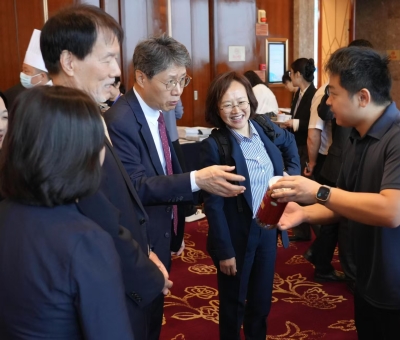 中韓地方政府交流研討會(huì) 仙客來靈芝受邀參加 &mdash;展現(xiàn)中華靈芝文化 增進(jìn)中韓友好交流